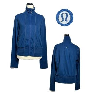 EUC! LULULEMON 🍋 Women’s Da Bomber Jacket Herringbone Blue Size 8
